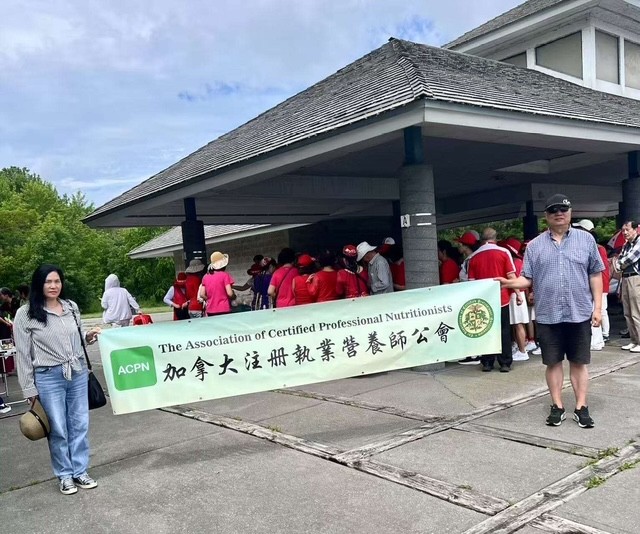  ACPN与金枫老年协会共庆加拿大国庆 温馨聚会传递社区温情/ACPN and Golden Maple Seniors Association Celebrate Canada Day with Heartwarming Community Gathering